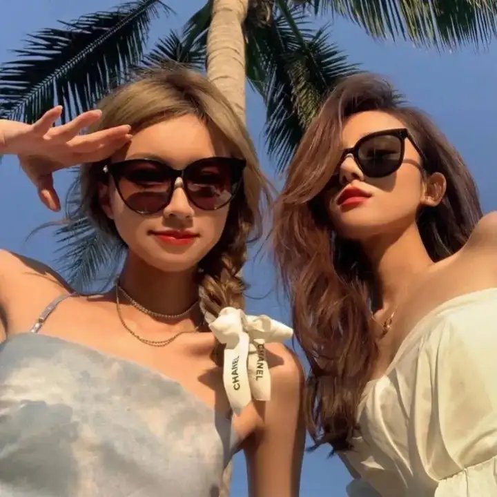 缩小人 海报